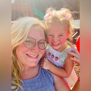 Meet your Posher, Maegan